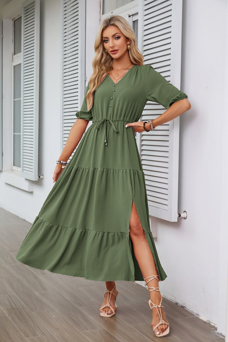 V-Ausschnitt-Knopfleiste Tunnelzug-Schlitzsaum am Saum Kurzarmkleid