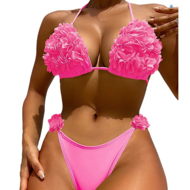 Blüten Bikini Badeanzug mit Schnürung am Strand