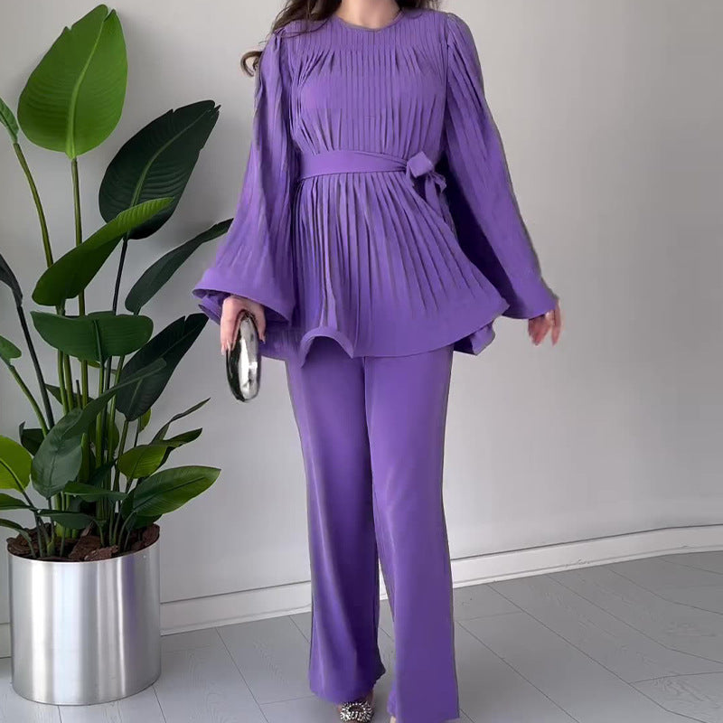 Eleganter Swing-Anzug mit Rundhals und Batwing-Ärmeln