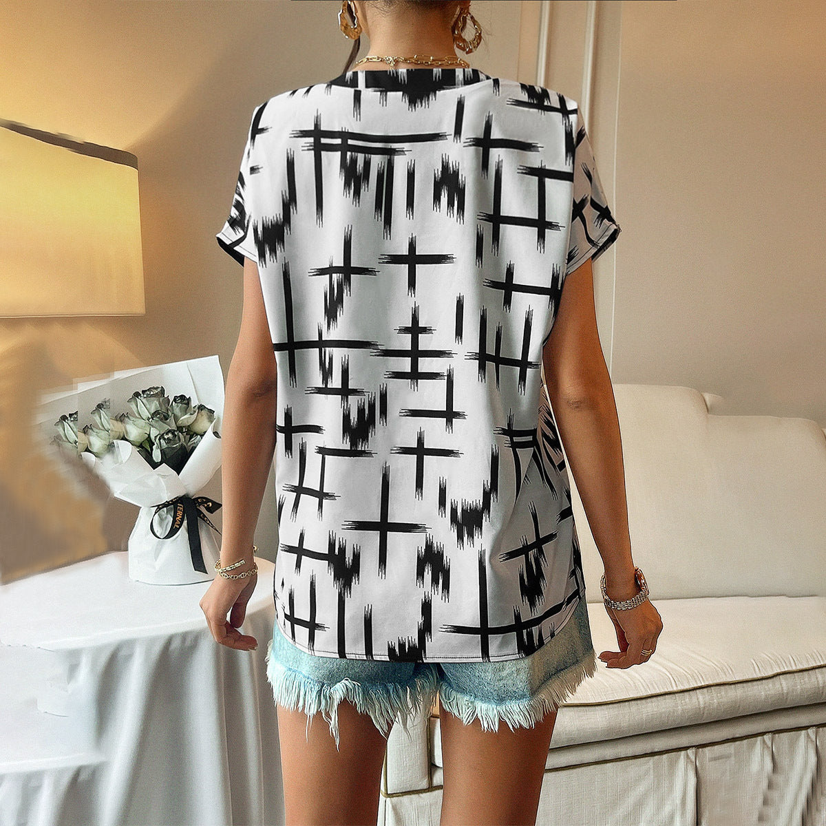 Elegantes Kontrast-Kurzarm-Top aus gewebtem Polyester