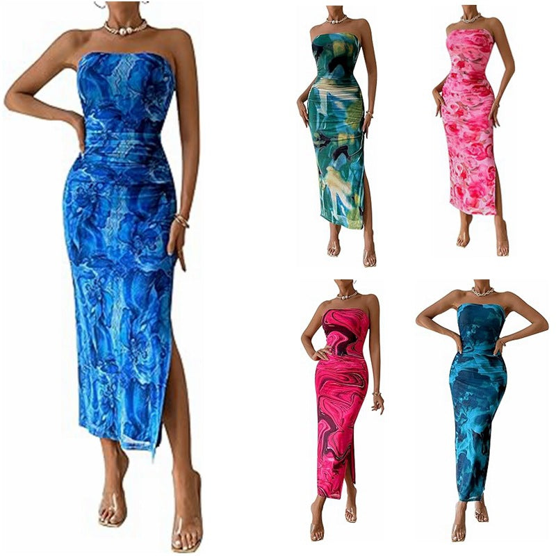 Damenkleid mit ärmellosem Print und Schlitzsaum am Saum