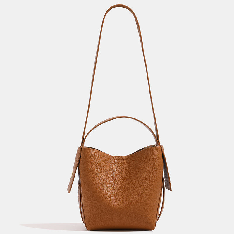 Elegante Damenhandtasche mit innovativer Textur