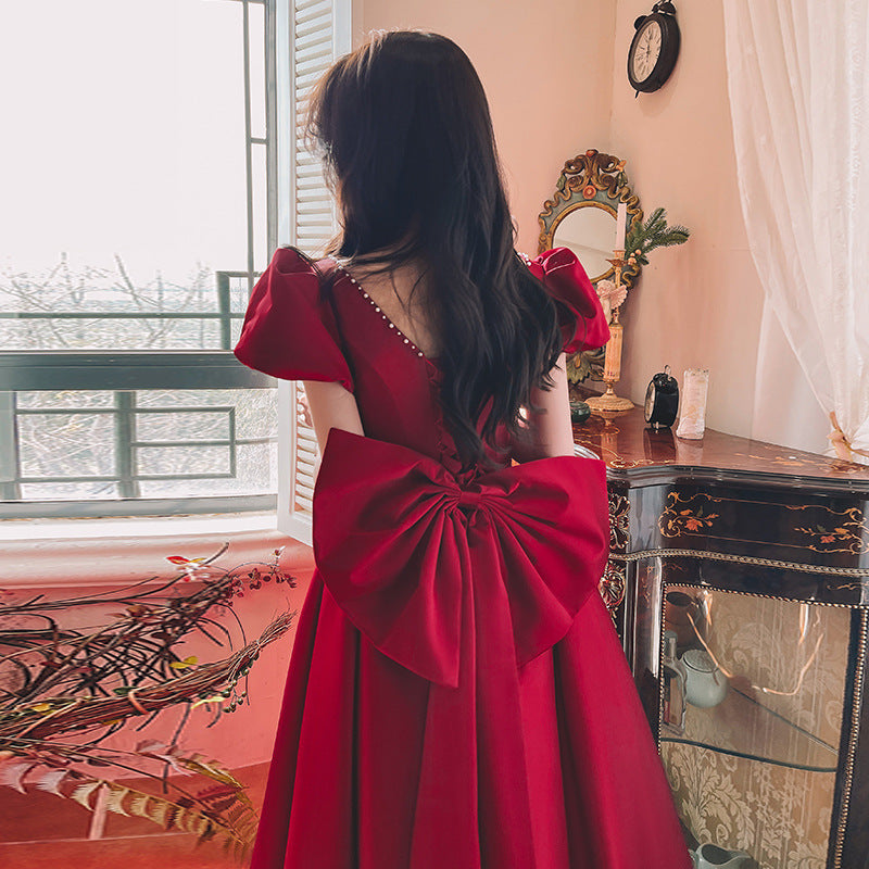 Winter Weinrotes Satin-Kleid
