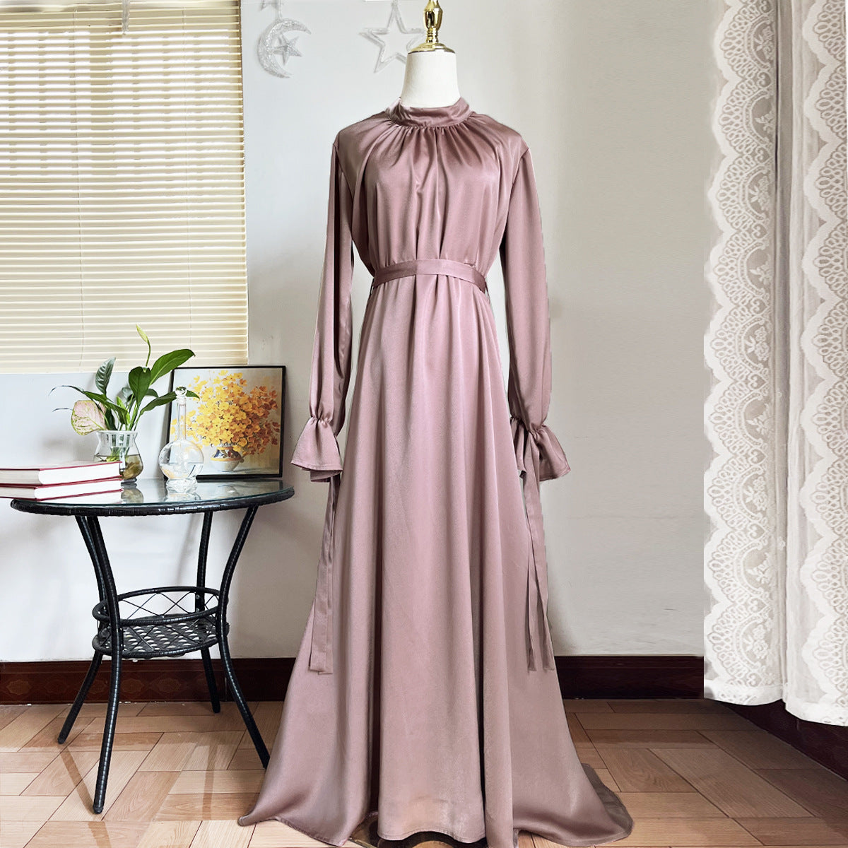Frauen Elegant Satin Gebundenes Kleid