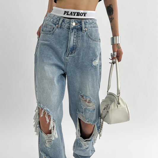 Hellblaue Damenjeans mit zerrissenen