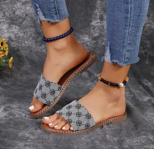 Sommerblumen-Print-Flachsandalen für Damen