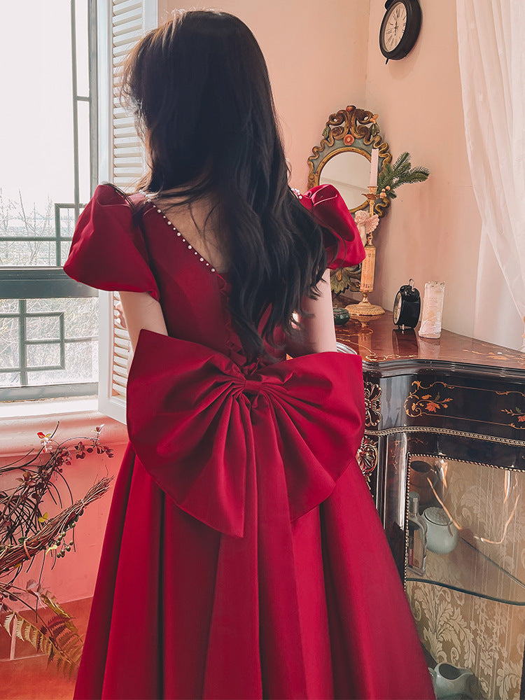 Winter Weinrotes Satin-Kleid