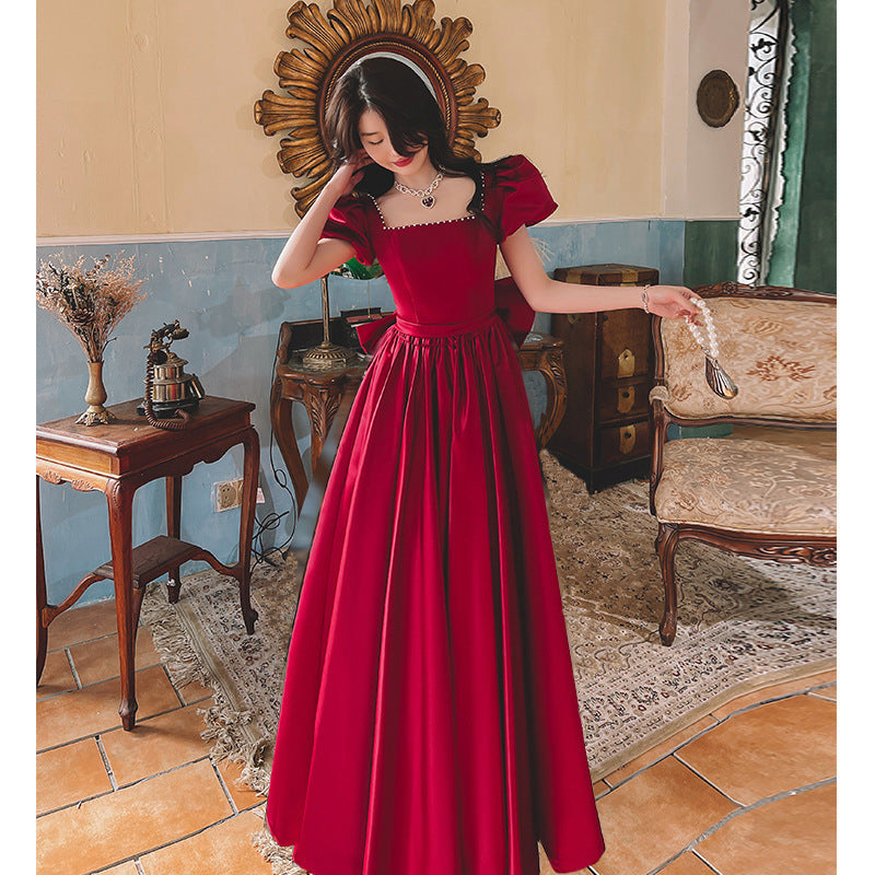 Winter Weinrotes Satin-Kleid
