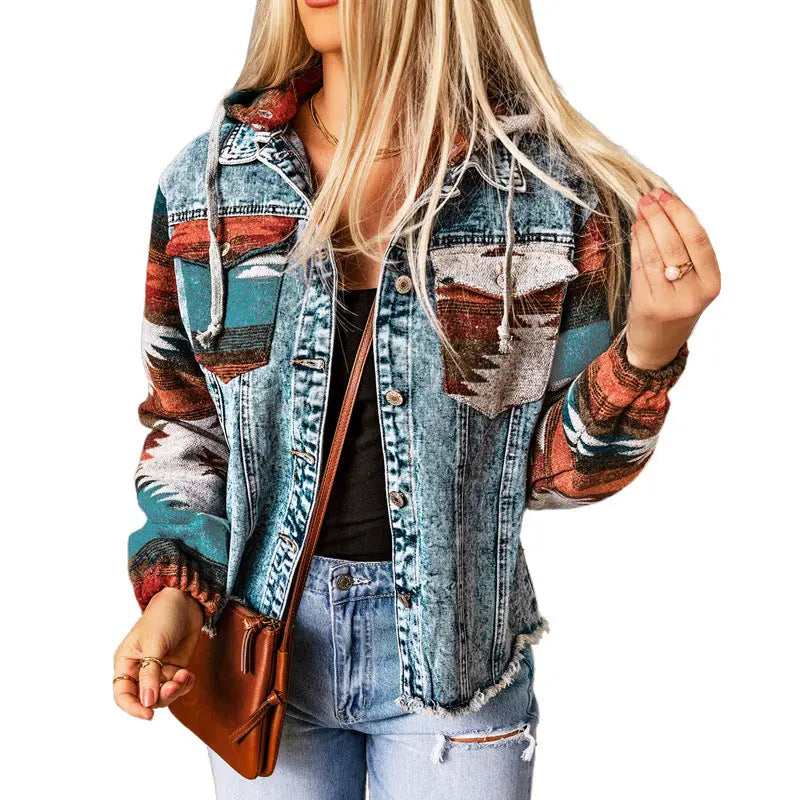 Jacke mit kapuze und jeansnähten