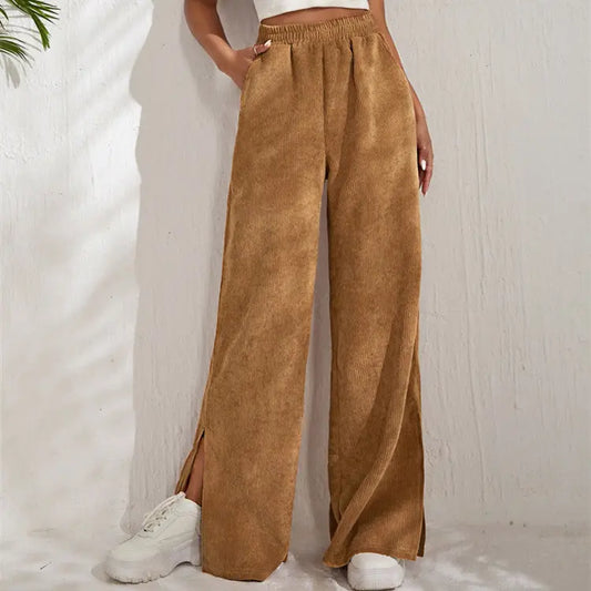 Hose mit hoher Taille und Cordstoff